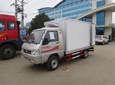 四季通用的高效伙伴——?jiǎng)P馬牌KMC5030XLCQ27D5型冷藏車(chē)深度解析